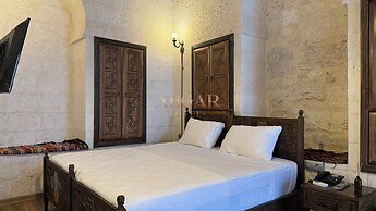 ABGAR OTEL