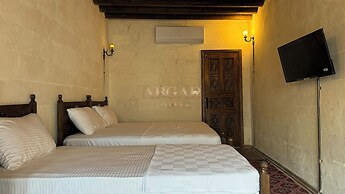 ABGAR OTEL
