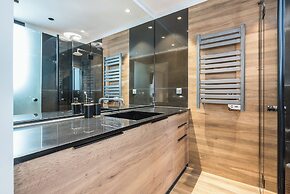 Newly Renovated Loft by Cloudkeys