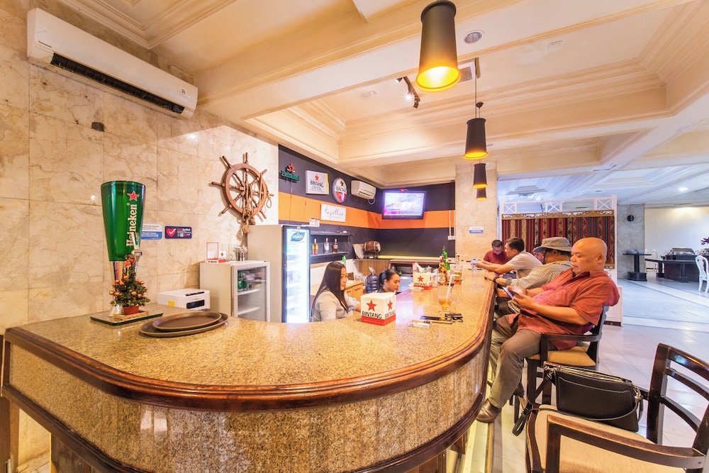 ADIKA HOTEL BAHTERA