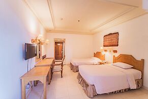 ADIKA HOTEL BAHTERA