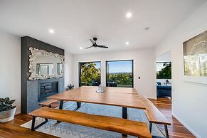 Ninderry Manor- Magical Sunshine Coast Escape