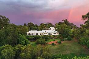Ninderry Manor- Magical Sunshine Coast Escape