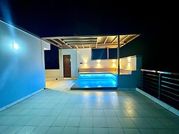 Lavish Homestay