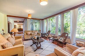 Beautiful Historic Stand Alone House