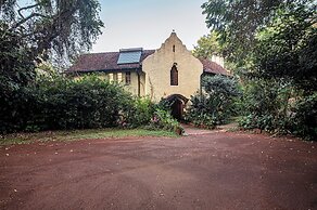 Beautiful Historic Stand Alone House