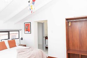 Solara Art House Hotel