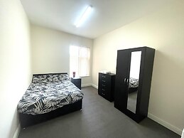 Stylish 1-bed Apt - Sleeps 4 - Parking - Wifi