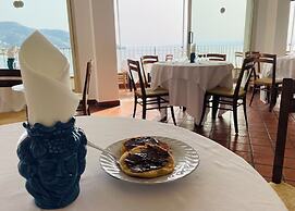 BAY PALACE MAZZARO'