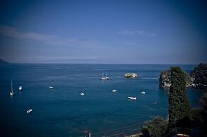 BAY PALACE MAZZARO'