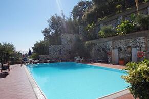 BAY PALACE MAZZARO'
