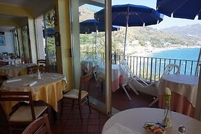 BAY PALACE MAZZARO'