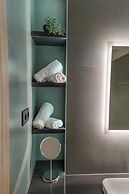 BJ81 Suite Hotel