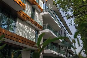 BJ81 Suite Hotel