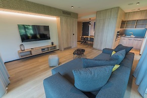 BJ81 Suite Hotel