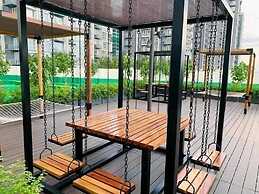 MACTAN NEWTOWN 1-BEDROOM W/ BALCONY & POOL ACCESS