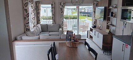 3-bed Caravan - Haven Lakeland Leisure Park