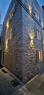 VIU2 Castle