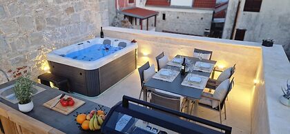 VIU2 Castle