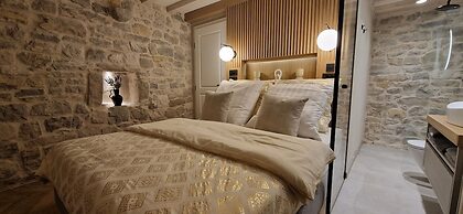 VIU2 Castle