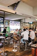 Bar Broadway