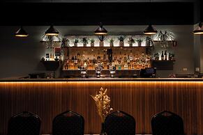 Unanderra Hotel