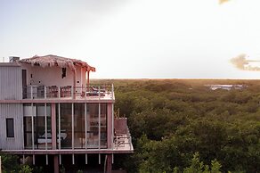 Hotel Caimán Habitat Tulum Beach