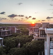 Hotel Caimán Habitat Tulum Beach
