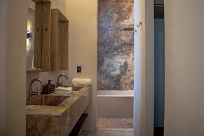 Hotel Caimán Habitat Tulum Beach