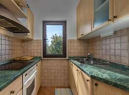 Apartments Villa Mirna