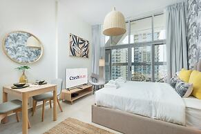 Summer Offer Lovely Studio Budget Friend
