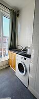 Ashford Cozy Apartment in Town Centre