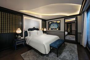 Le Journey Luxury Cruise