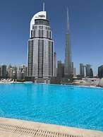 Direct Dubai Mall Access Downtown Boulev