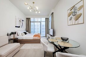 New Stylish Studio in Azizi Riviera