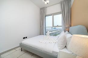 Cozy 2BD Work in Style Dubai Hills