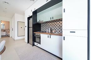Cozy 2BD Work in Style Dubai Hills