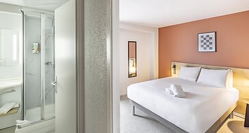 Sure Hotel by Best Western Nimes Est