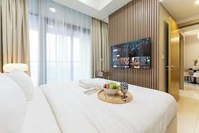 Chic 2BR Urban Escape in Aykon City
