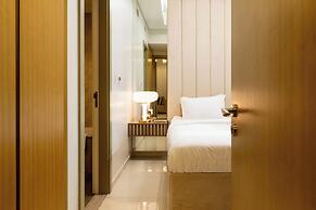 Chic 2BR Urban Escape in Aykon City