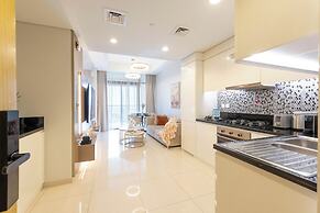 Chic 2BR Urban Escape in Aykon City