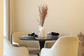 Chic 2BR Urban Escape in Aykon City