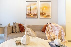 Chic 2BR Urban Escape in Aykon City