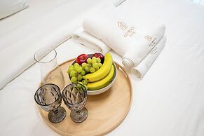 Chic 2BR Urban Escape in Aykon City
