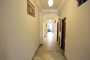 Hotel Surbhi