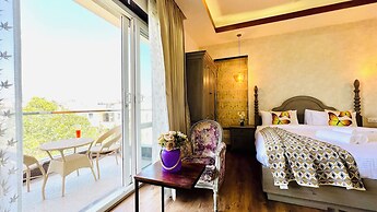 BluO Medicity - Boutique Hotel Gurgaon