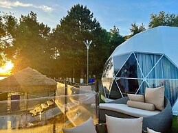 Comuna Sevan beach Glampings