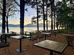 Comuna Sevan beach Glampings