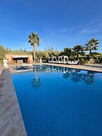 Just V hotel & Spa