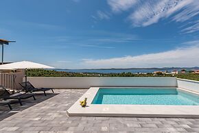 Villa Pava